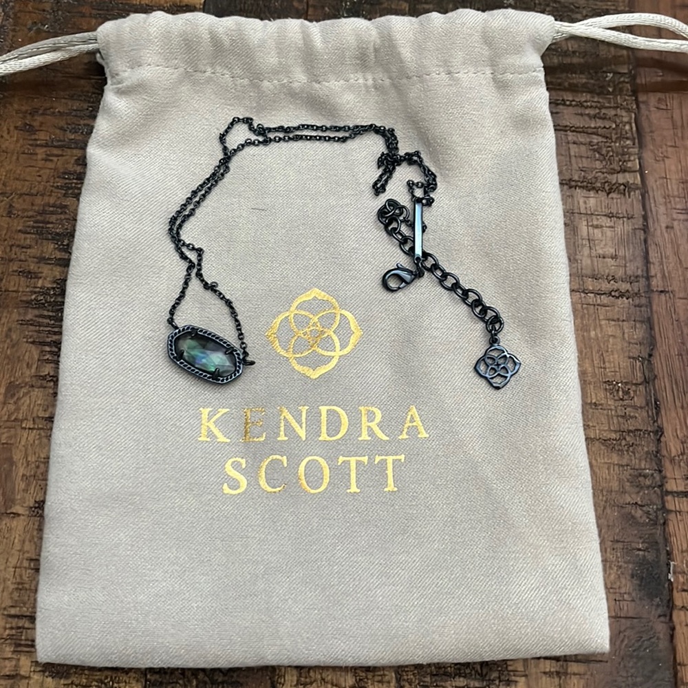 Kendra Scott Elisa Necklace